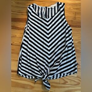 Loft Petite Sleeveless Blouse with tie at waist, size Small Petite.